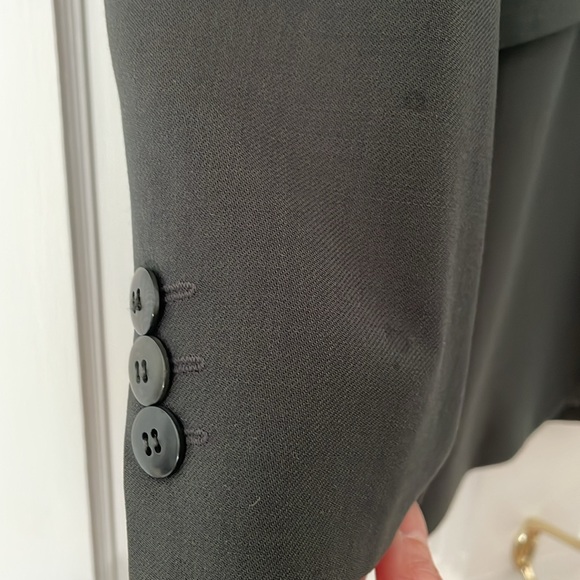 Vintage 90s Calvin Klein 100% wool blazer made in USA. Size 2 - Picture 6 of 15